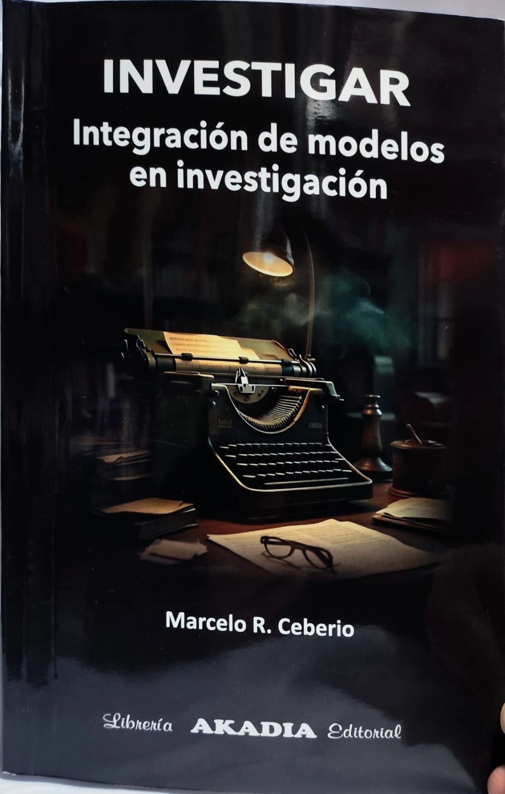 Investigar integracion de modelos en investigacion AKADIA